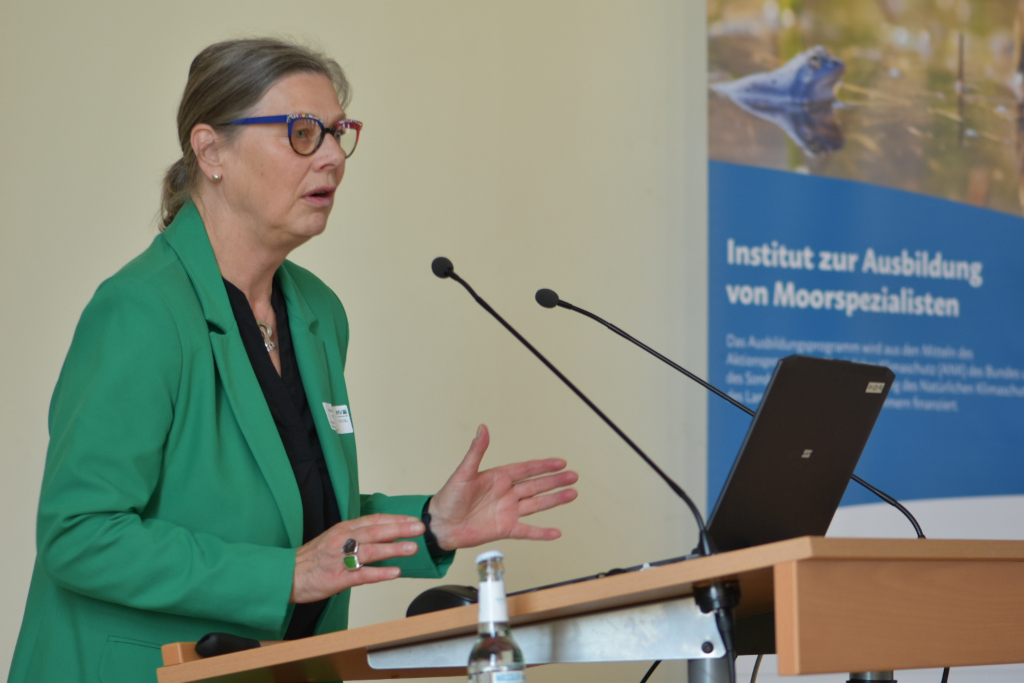 Direktorin Frau Ute Hennings Direktorin Frau Ute Hennings