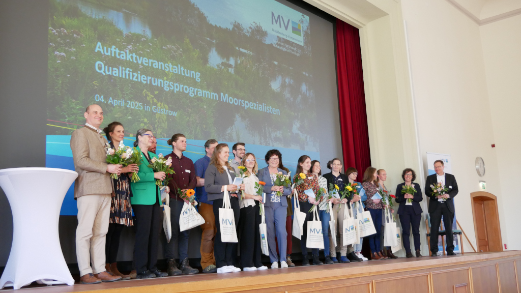 Gruppenbild zur Veranstaltung am 04. April 2025 Gruppenbild zur Veranstaltung am 04. April 2025